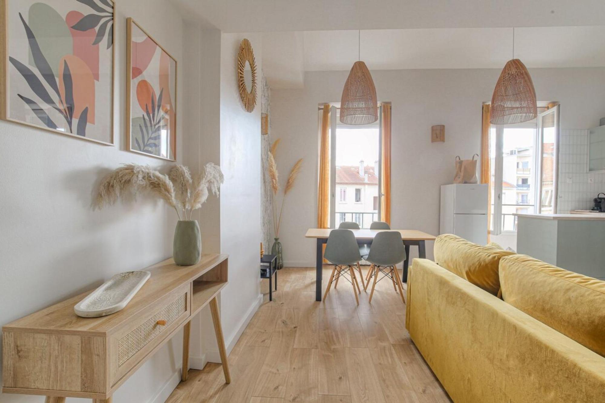 Duplex Spacieux Et Design Proche La Part-Dieu Apartamento Lyon Exterior foto