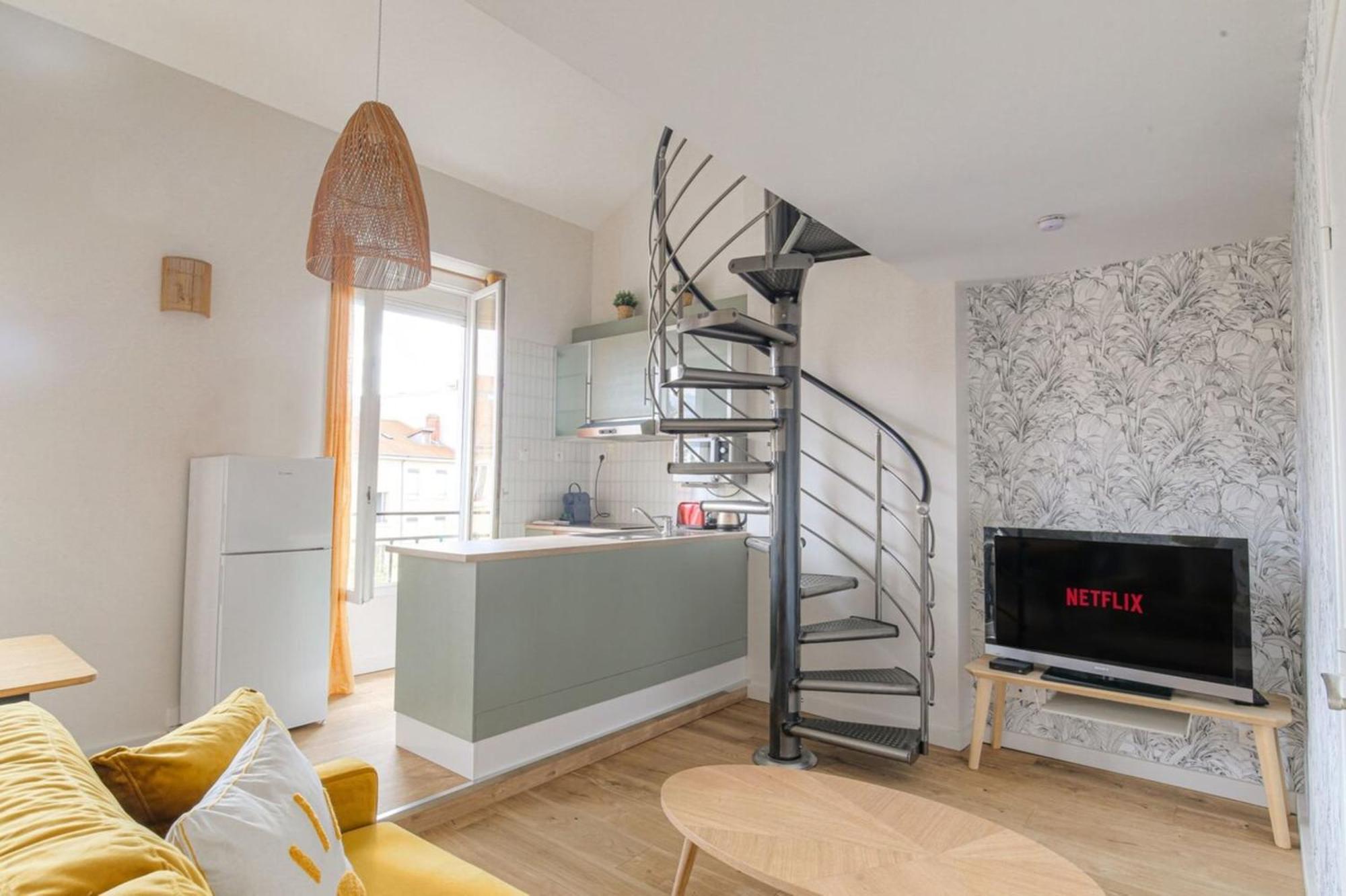 Duplex Spacieux Et Design Proche La Part-Dieu Apartamento Lyon Exterior foto